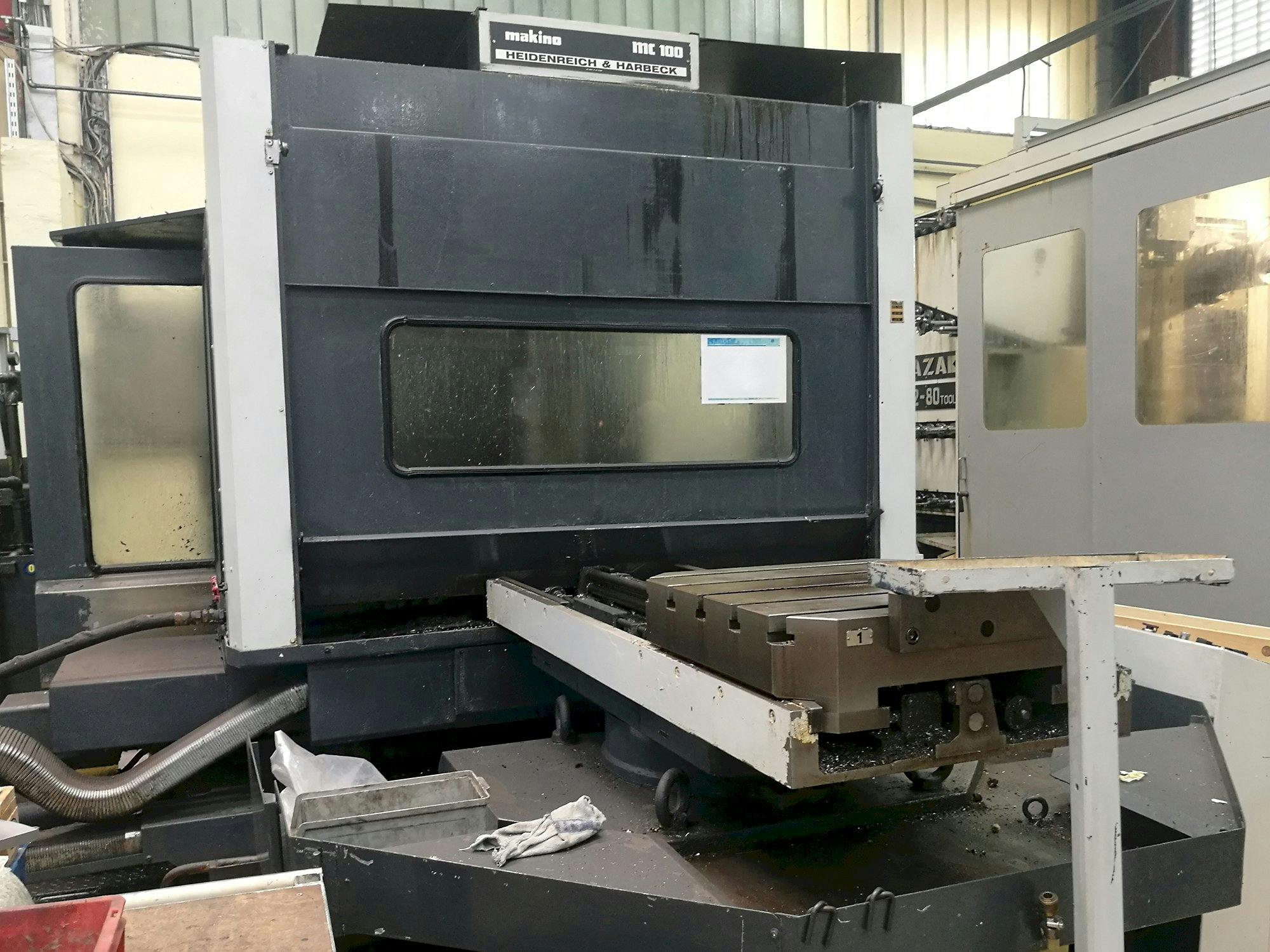 Left view of Makino MC 100 Machine