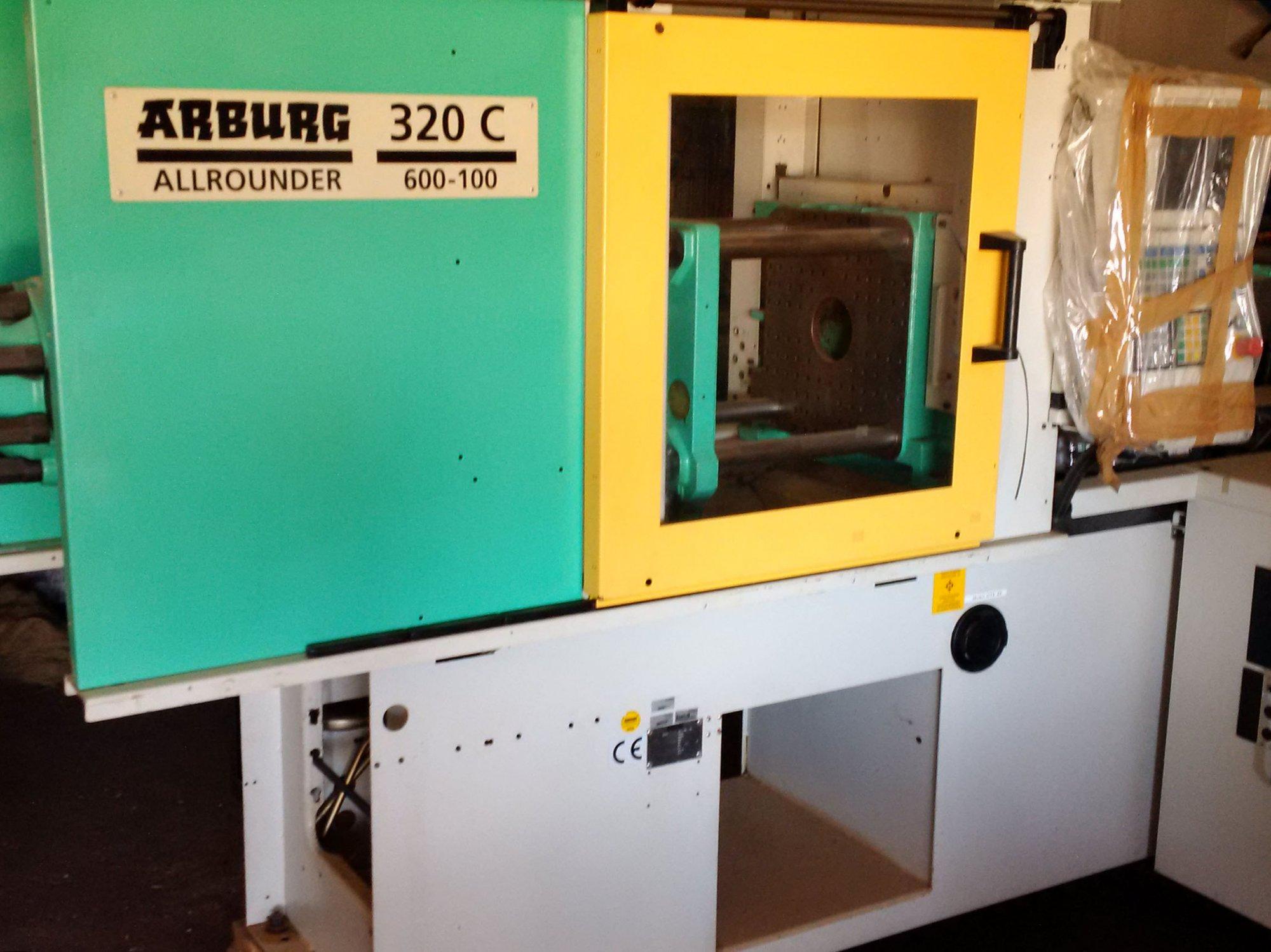 Front view of Arburg 320C 600-100 Machine