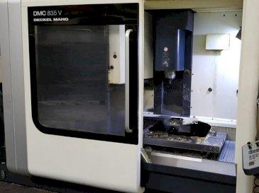 Front view of DECKEL MAHO DMC 835 V  machine