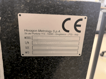 Front view of Hexagon GLOBAL CLASSIC  machine
