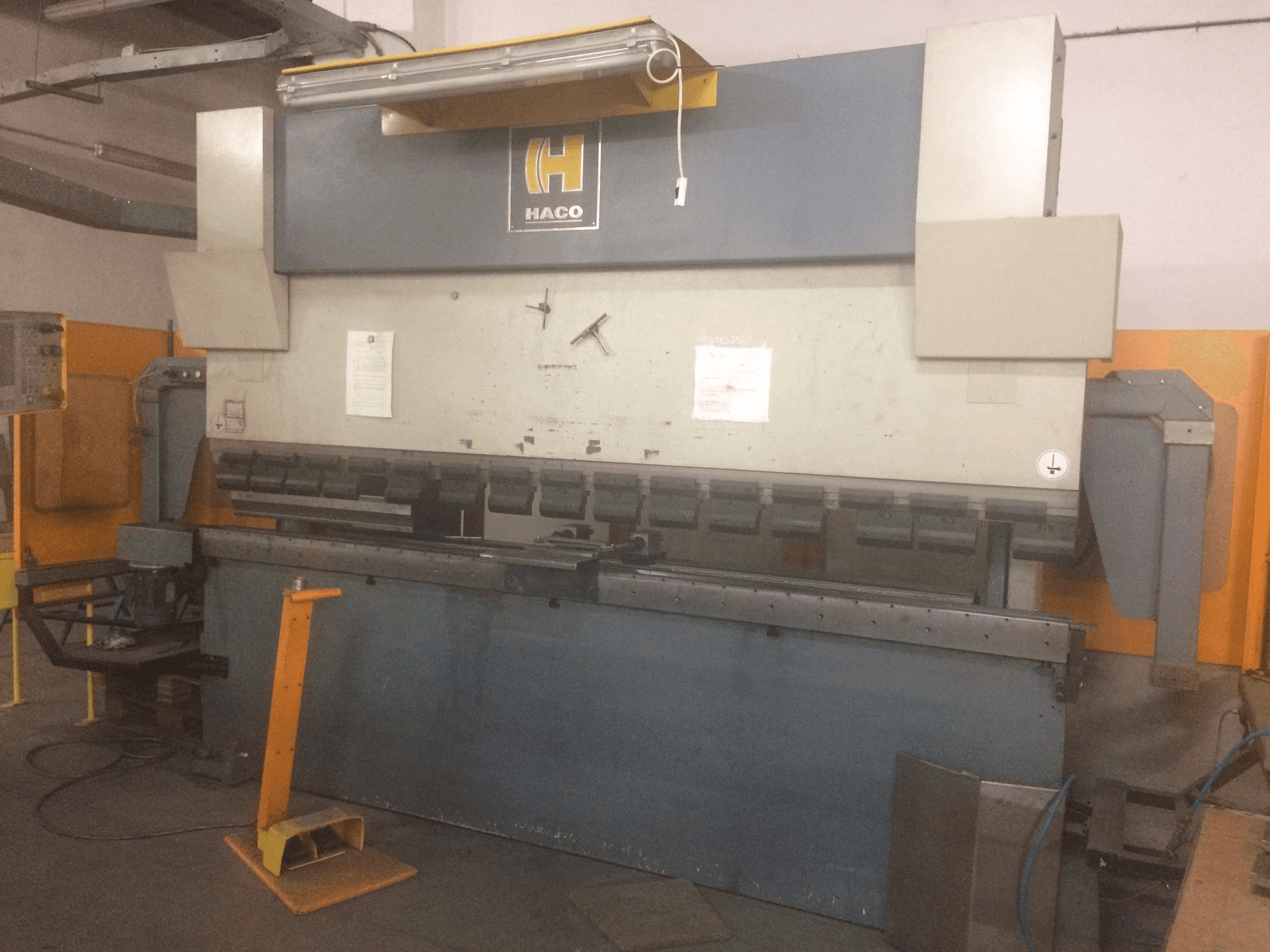 Front view of HACO EMR 30150 machine